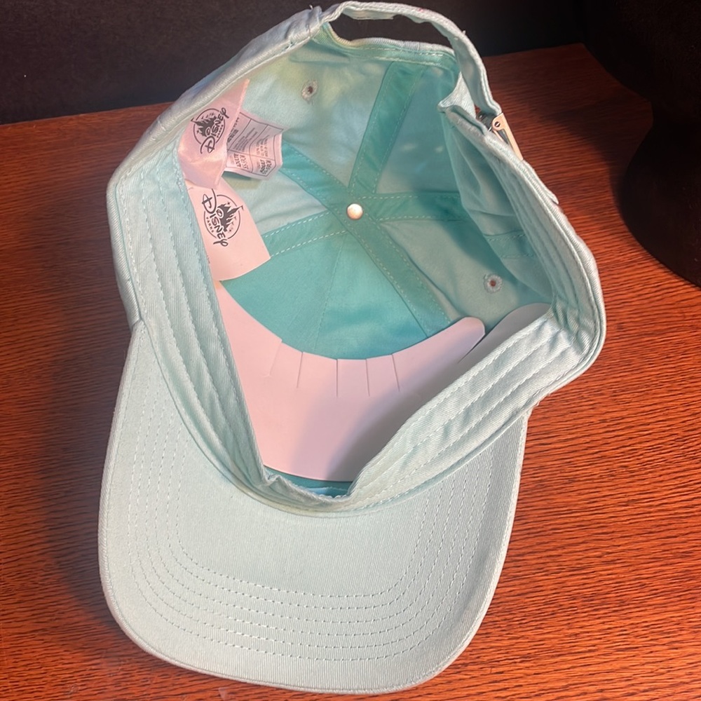 Disney Parks “Vacation Mode” hat. Women’s StrapBack. NWT. Light Blue. - Picture 6 of 8